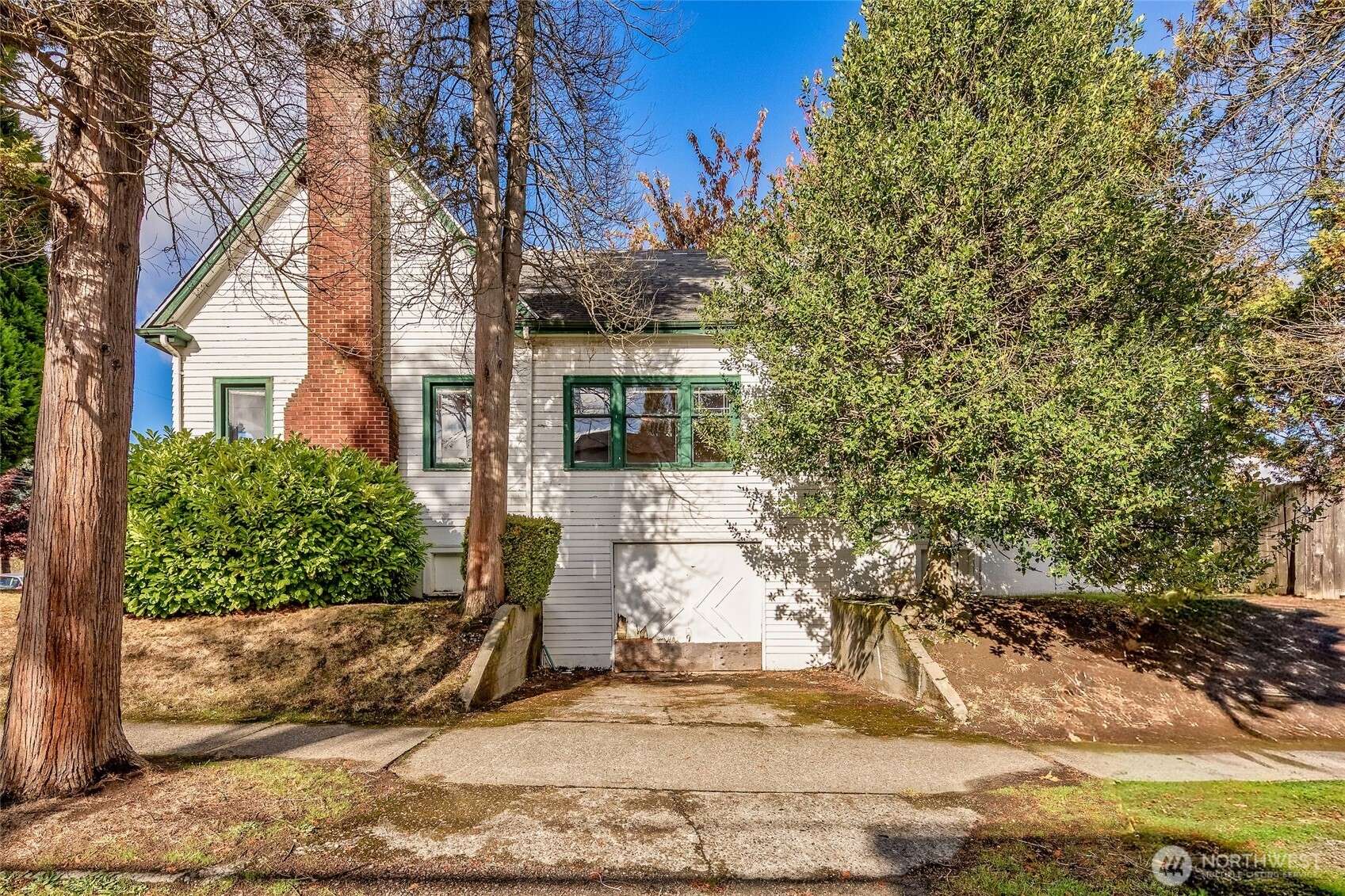 Seattle, WA 98122,150 24th AVE