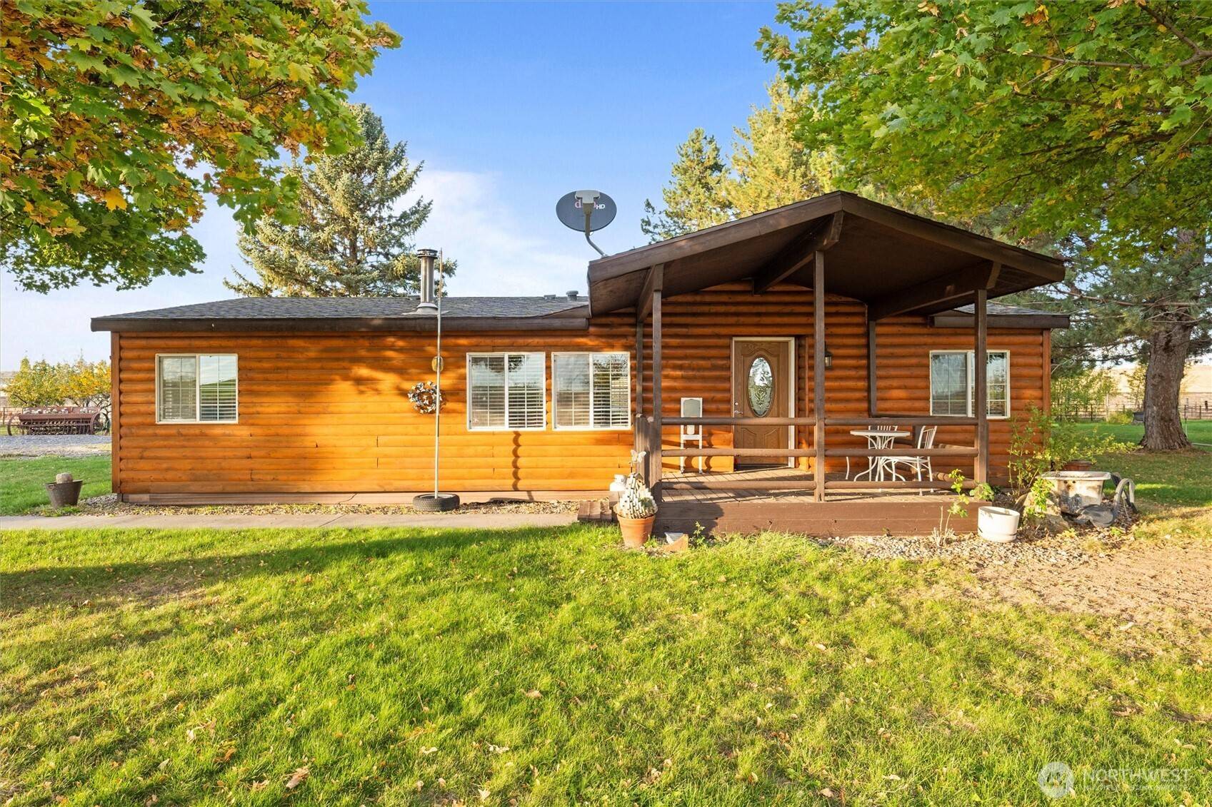 Soap Lake, WA 98851,4372 Road 20 NE