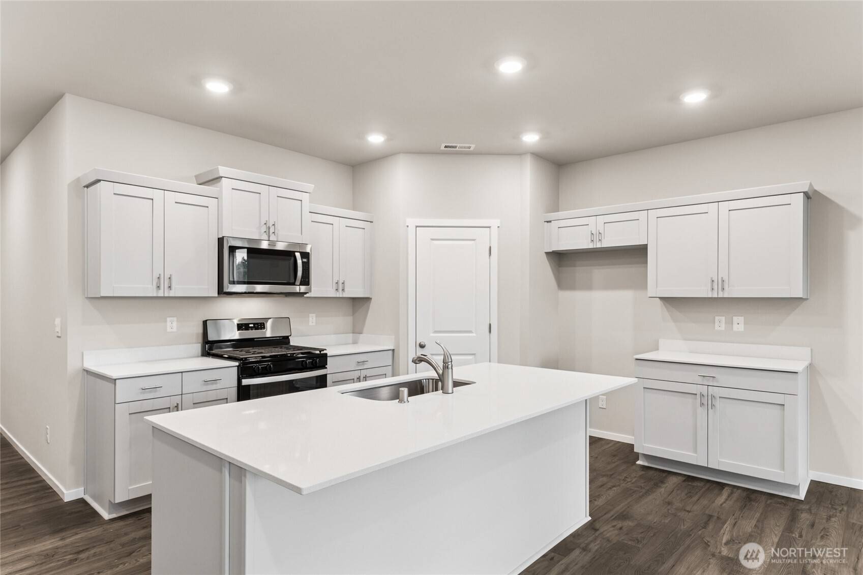 Stanwood, WA 98292,28011 74th AVE NW #36