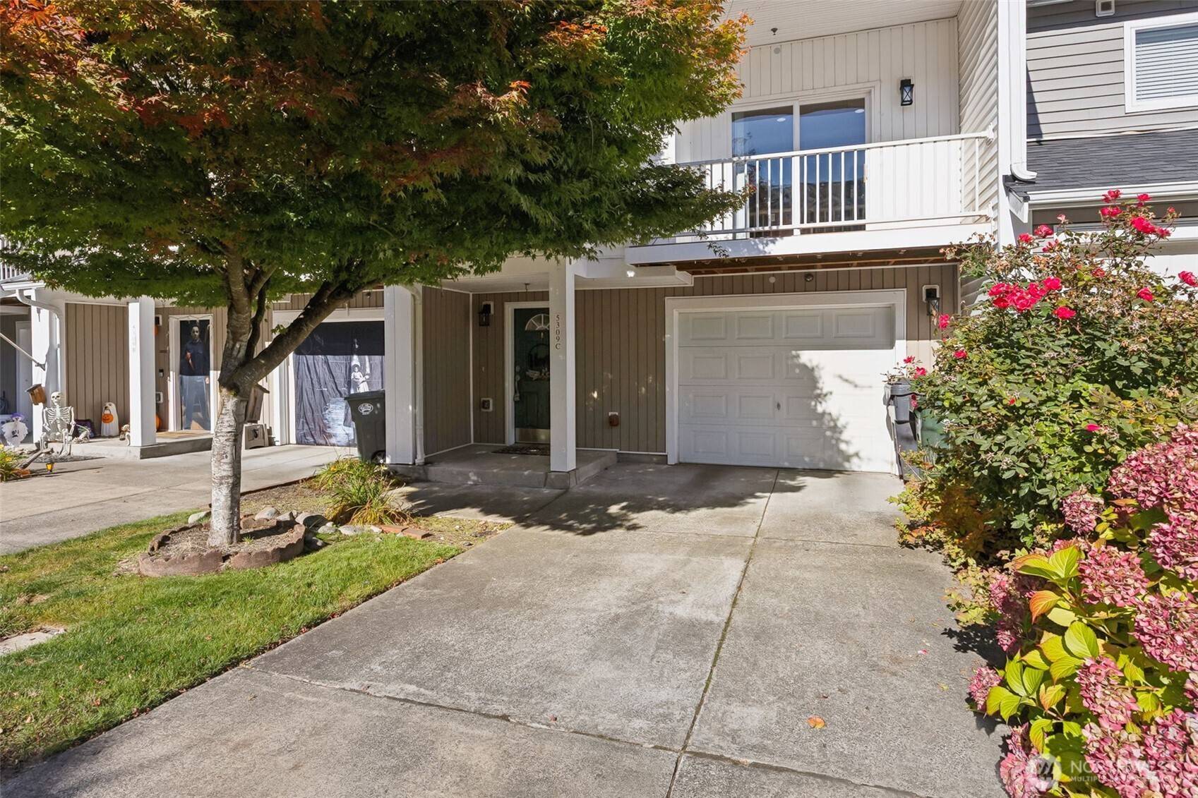 Tacoma, WA 98446,5309 Military RD E #C