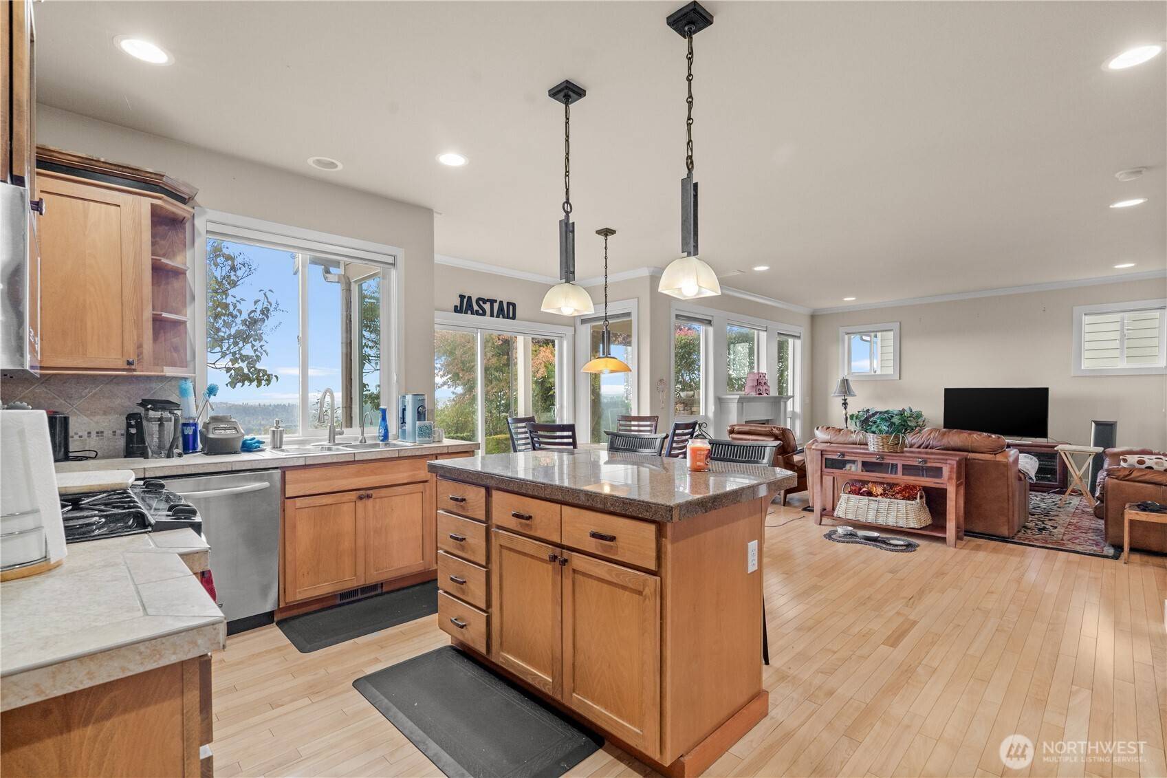 Bonney Lake, WA 98391,10705 176th AVE E