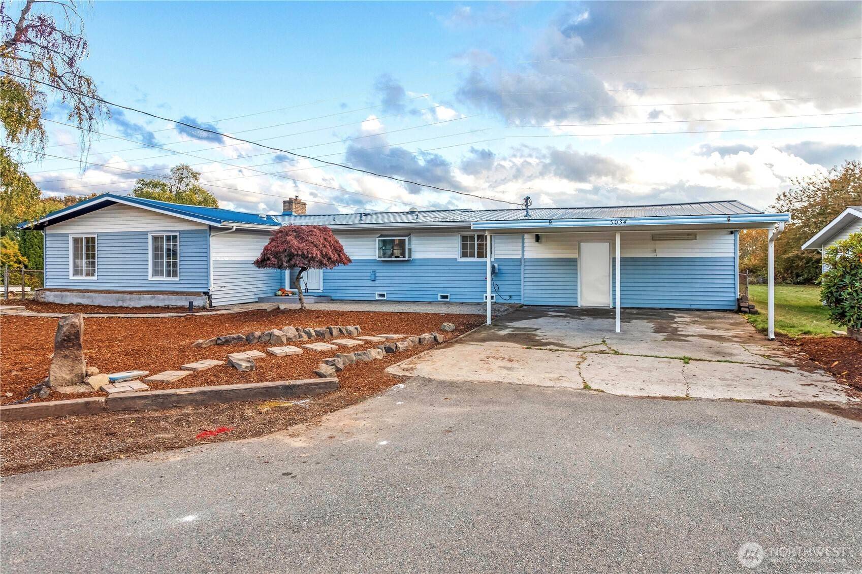 Tacoma, WA 98422,5034 30th ST NE