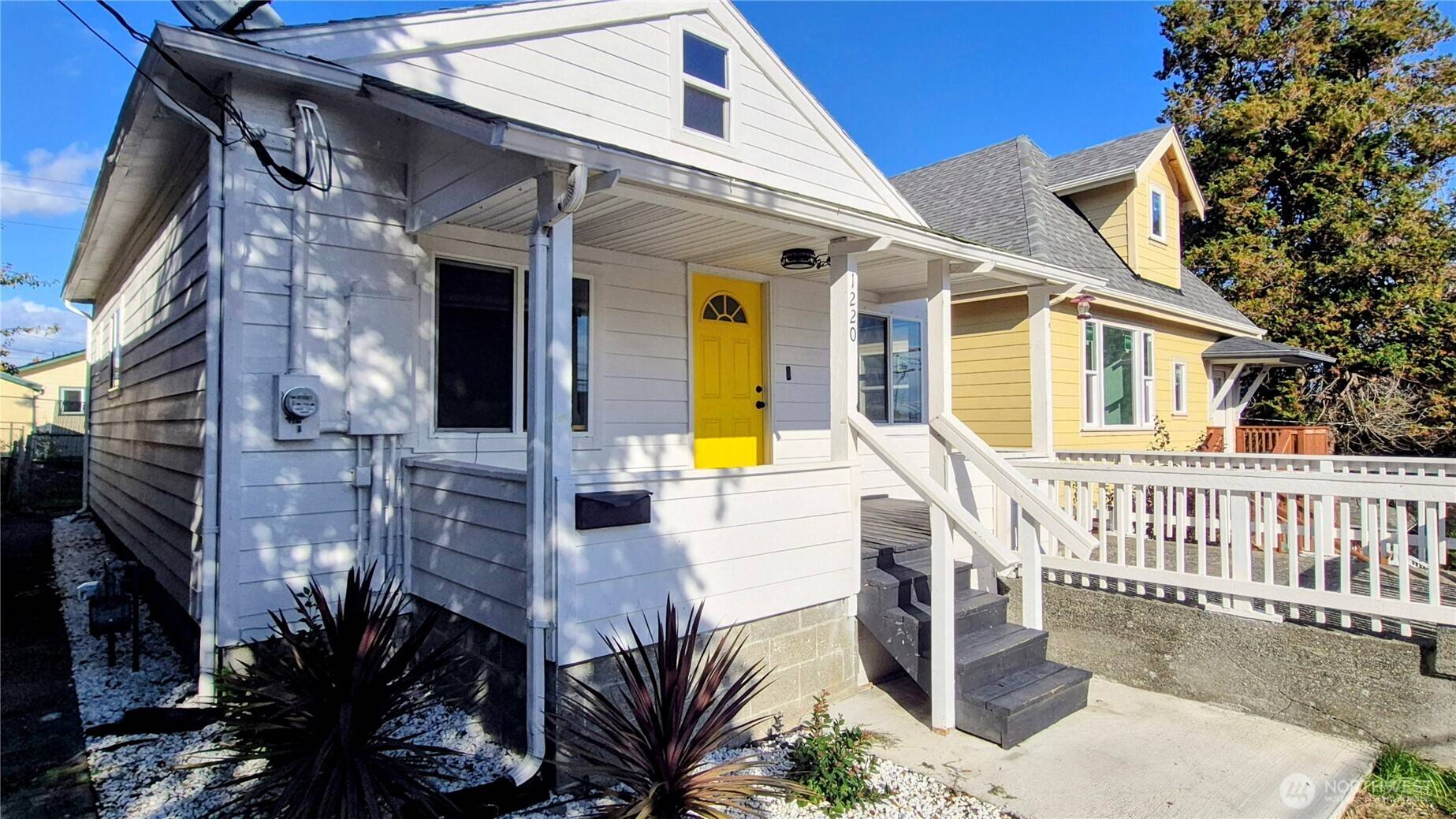 Bremerton, WA 98337,1220 9th Street