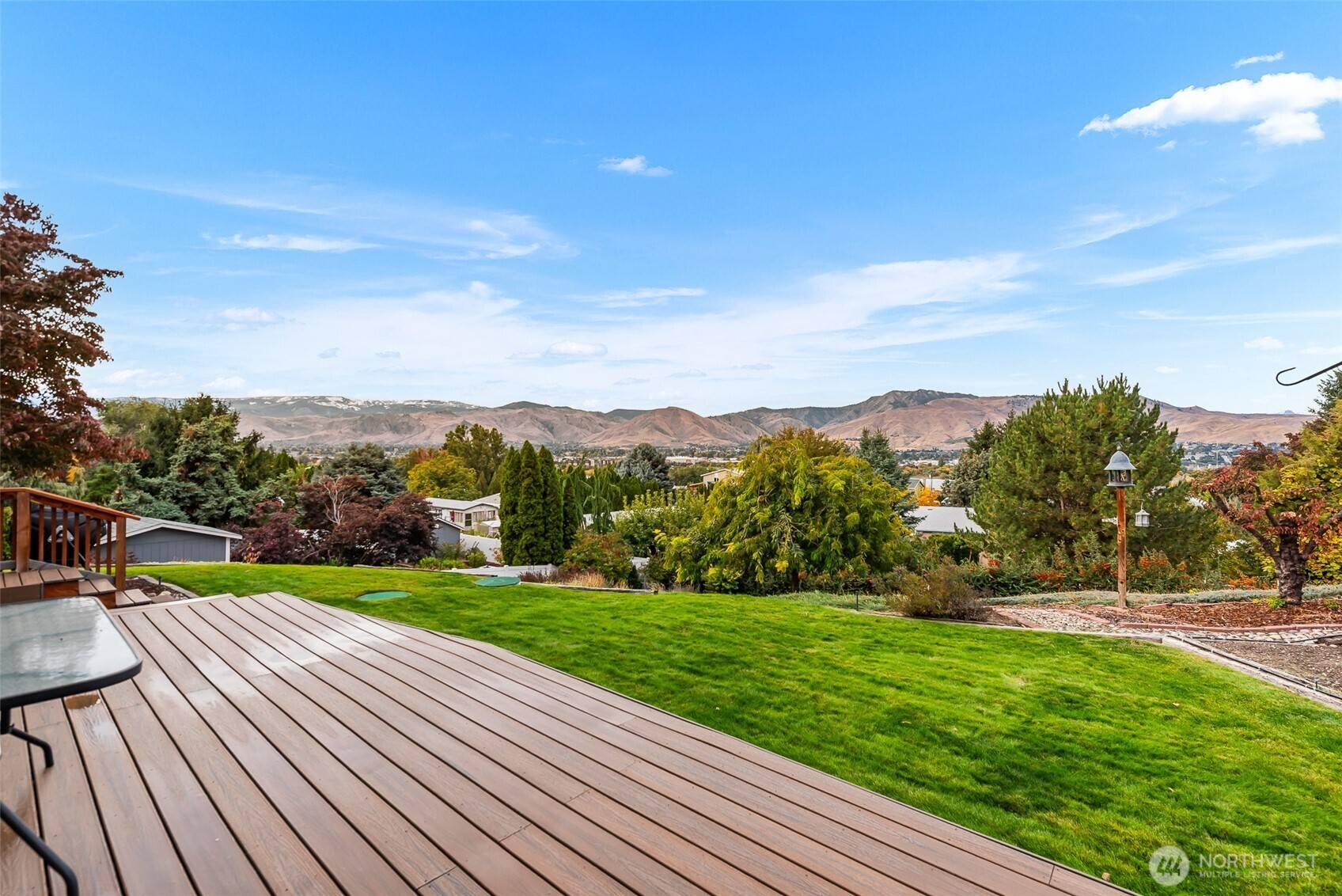 East Wenatchee, WA 98802,2736 NW Columbia AVE