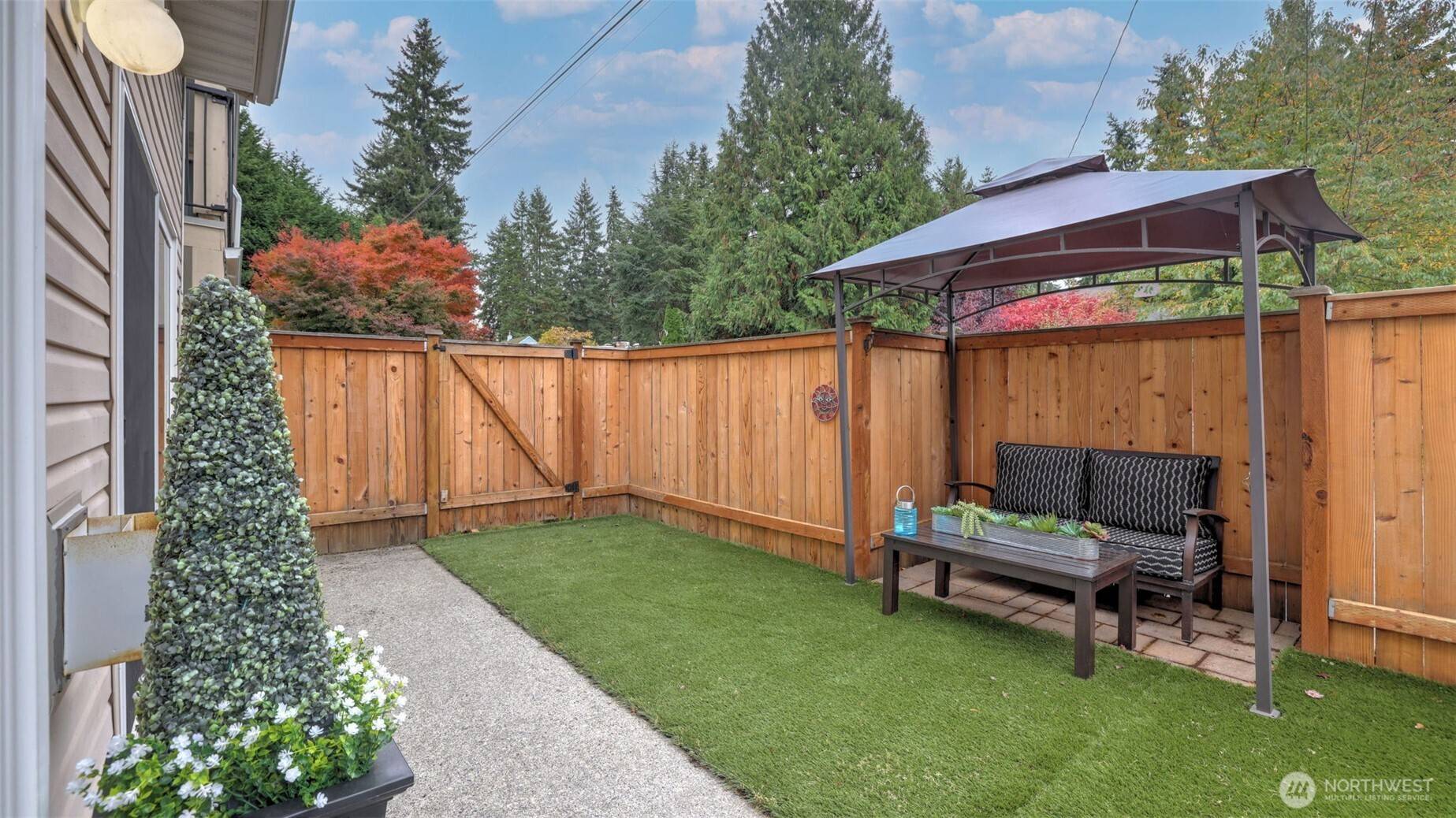 Everett, WA 98208,2001 120th PL SE #2-105