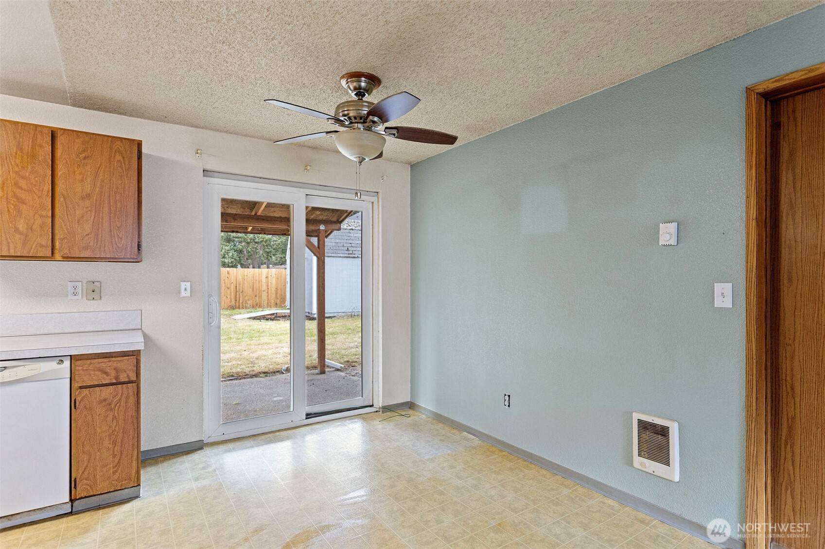 Spanaway, WA 98387,17212 13th AVE E