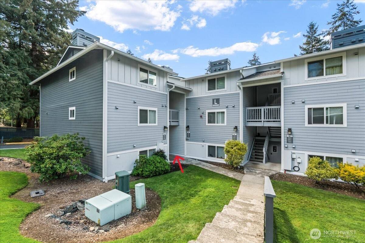 Woodinville, WA 98072,14206 NE 181st PL #L102