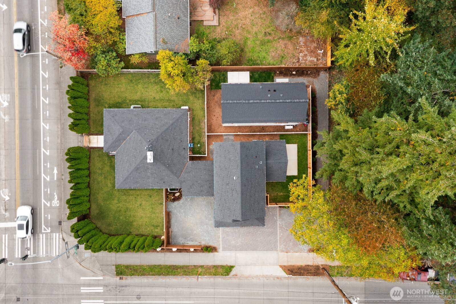 Seattle, WA 98125,13007 1st AVE NE