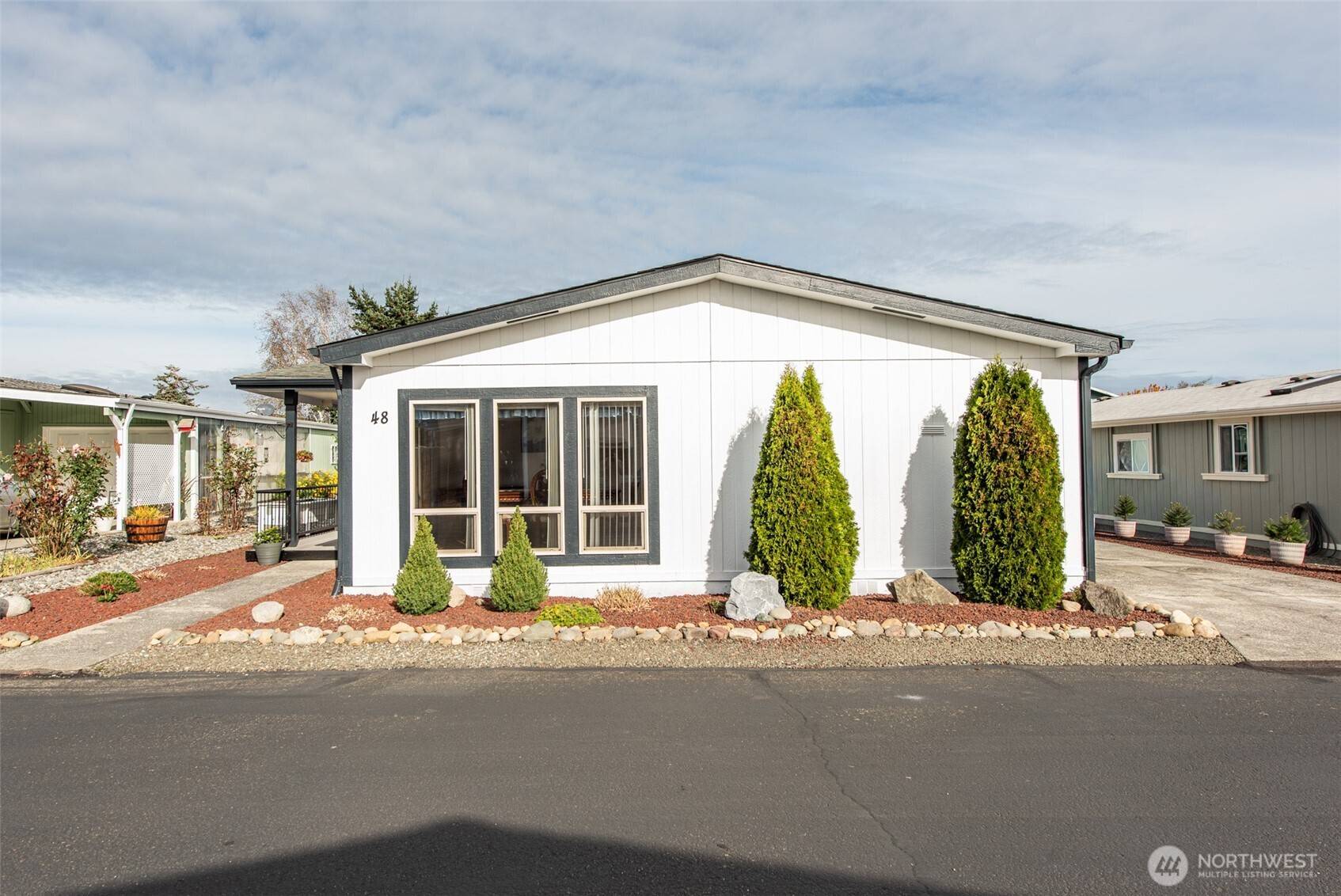 Sequim, WA 98382,325 N 5th Ave #48