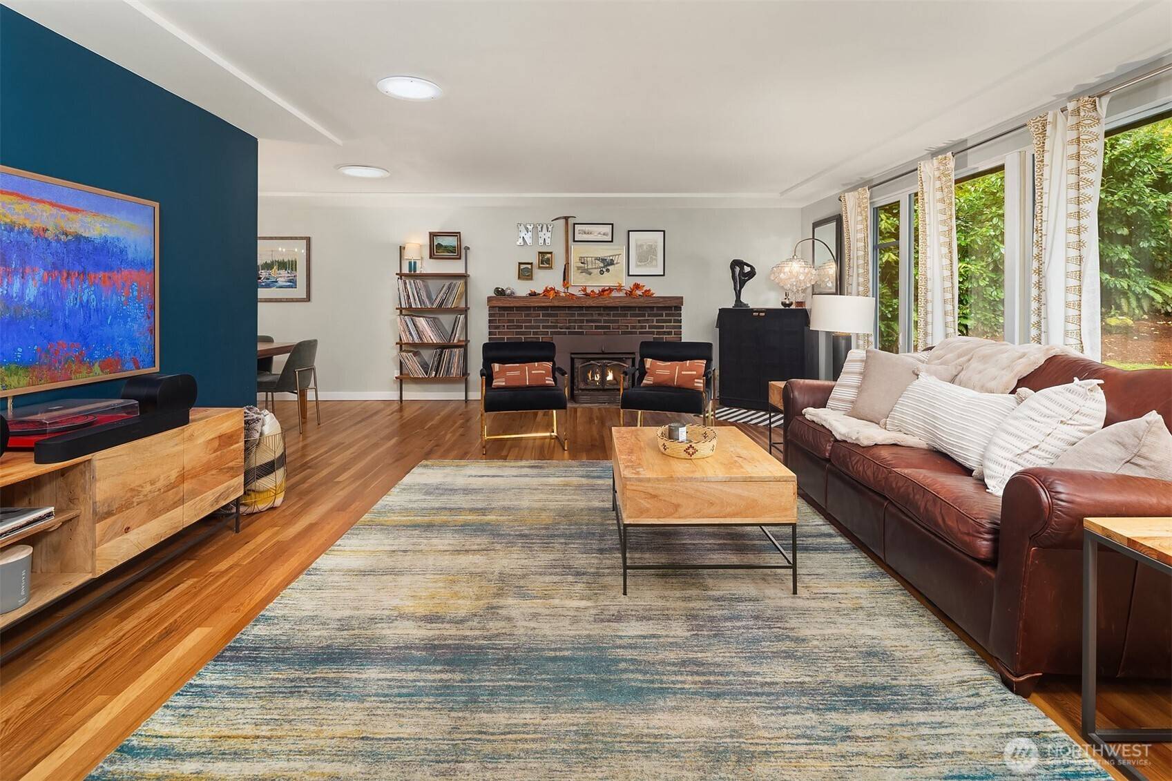 Edmonds, WA 98020,23511 96th AVE W