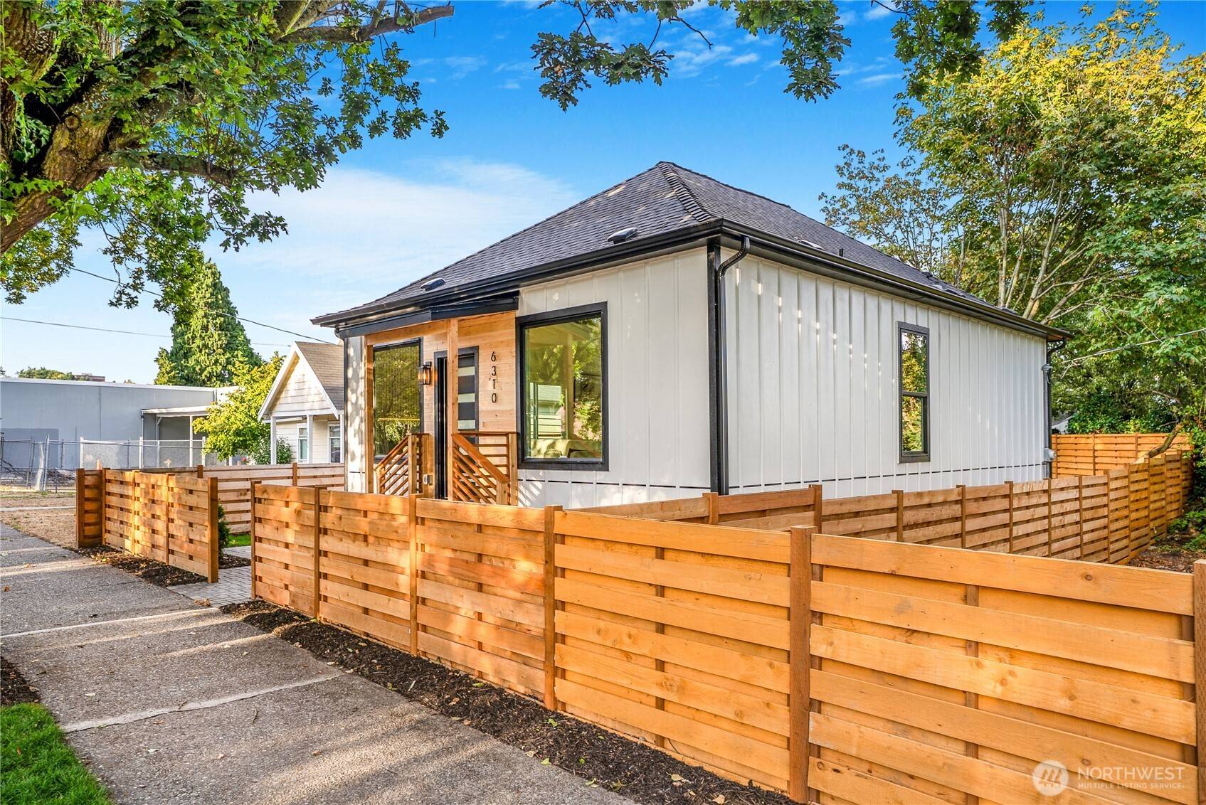 Seattle, WA 98108,6310 S Ellis AVE #1