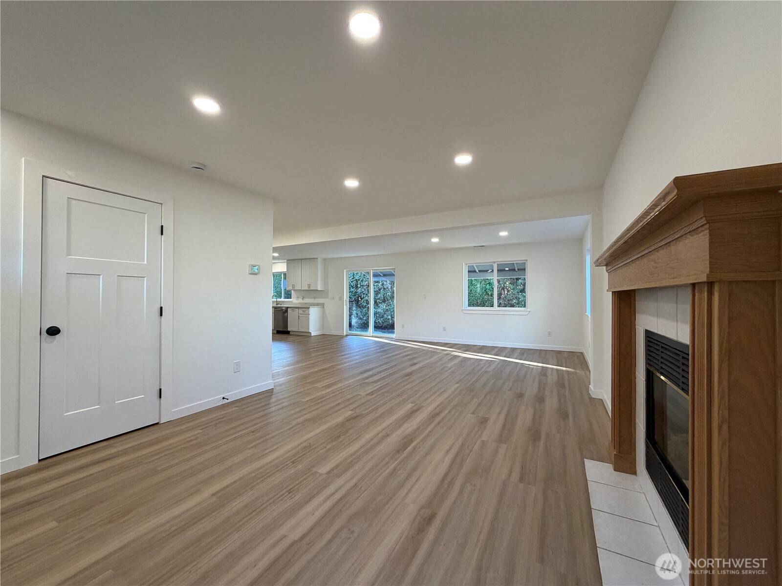 Puyallup, WA 98373,10120 140th Street Ct E