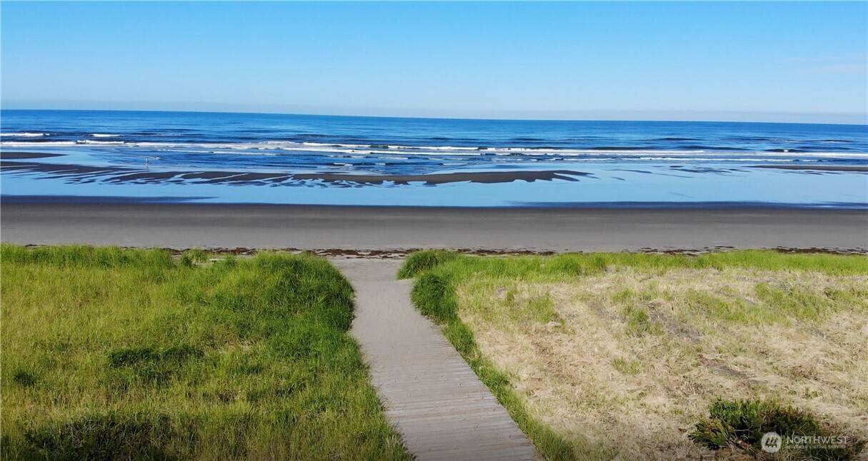 Westport, WA 98595,1603 Golden Sands LN