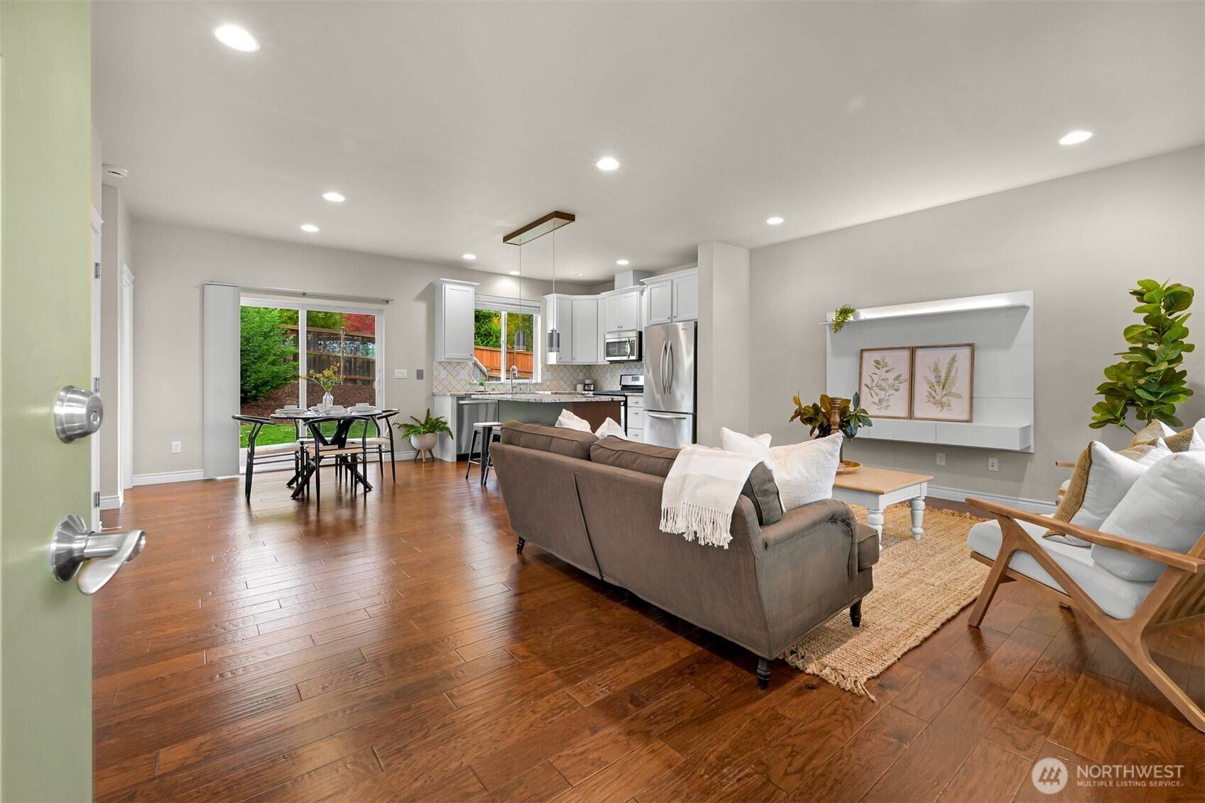 Bellingham, WA 98226,4316 Winslow CT