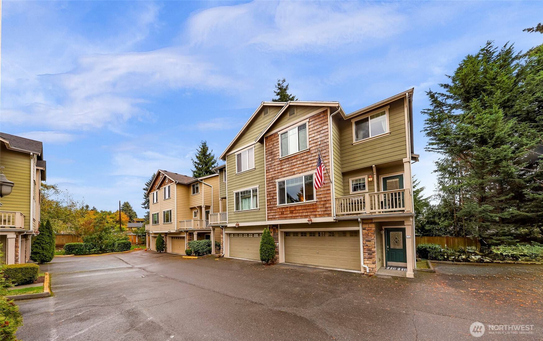 Everett, WA 98208,229 Dorn AVE #D101