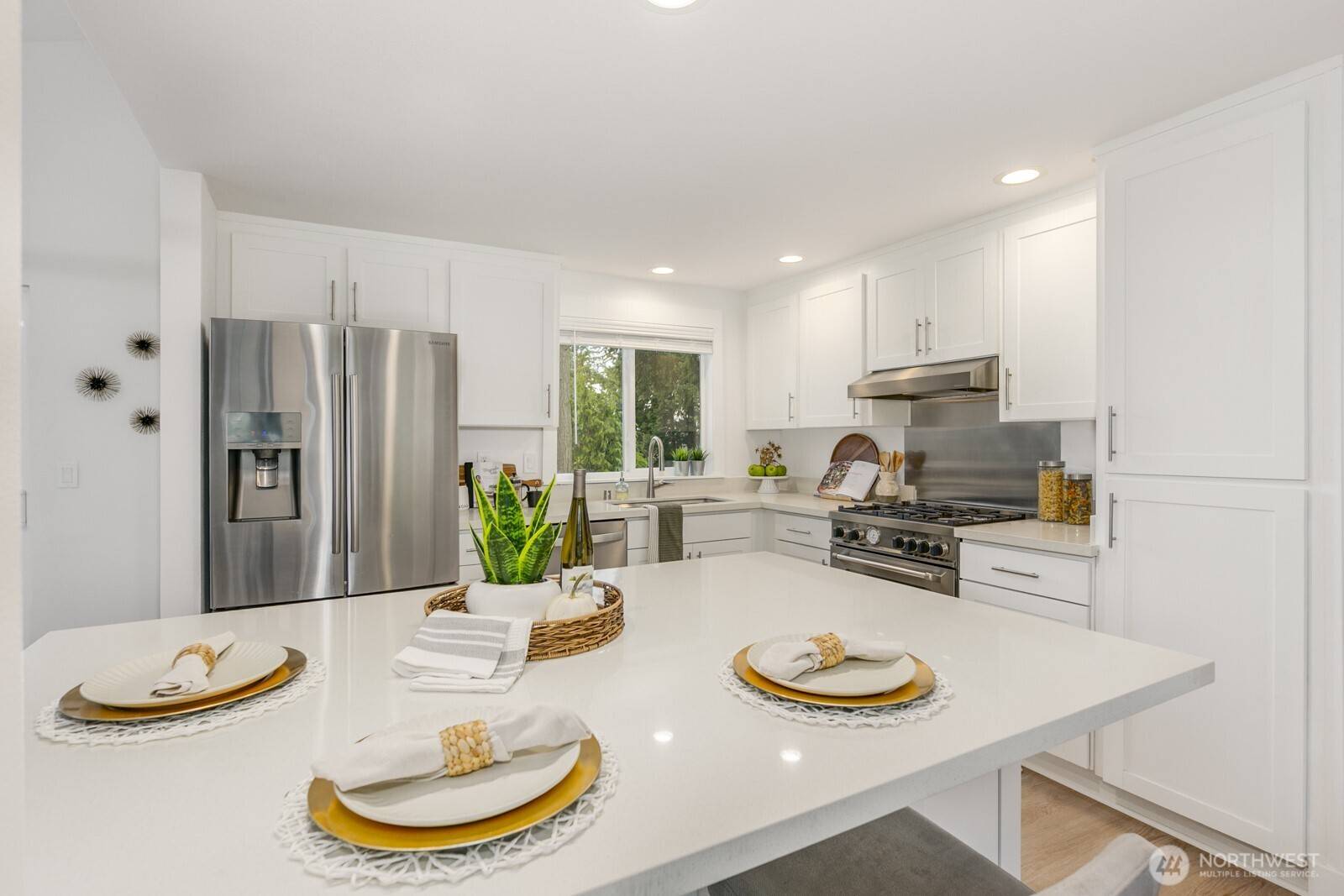 Edmonds, WA 98026,6306 141st ST SW