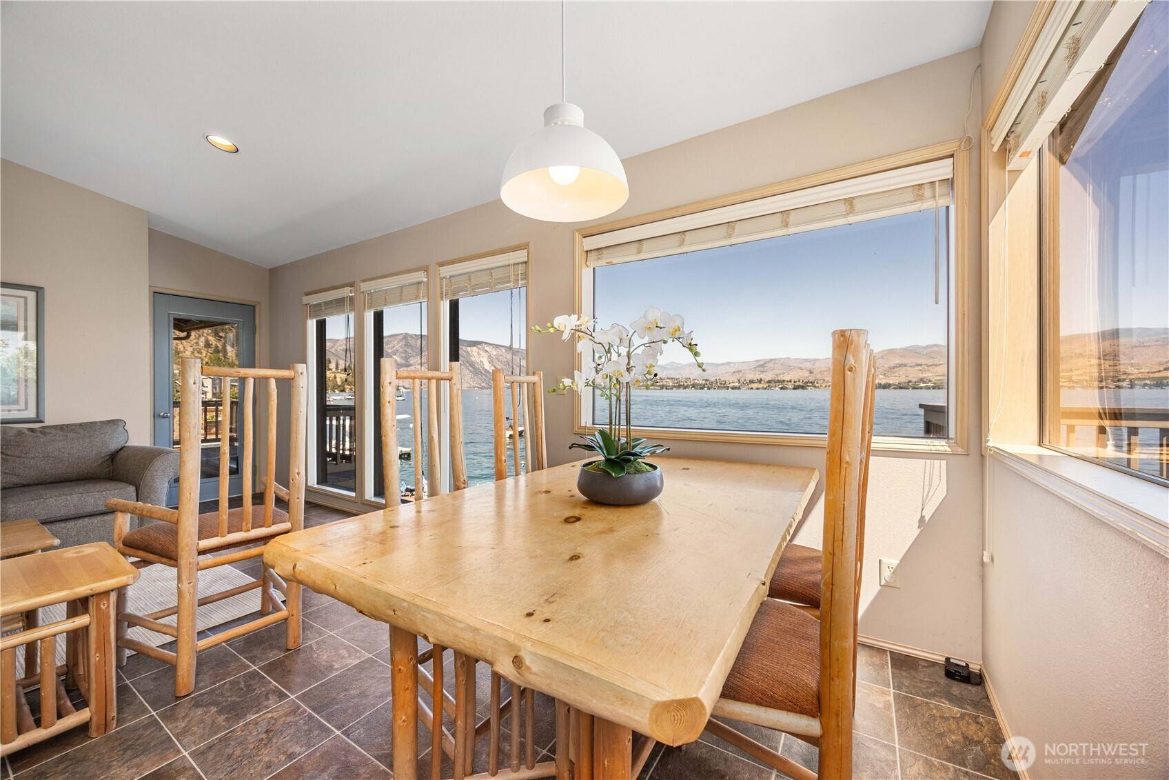 Chelan, WA 98816,3150 & 3132 S Lakeshore RD