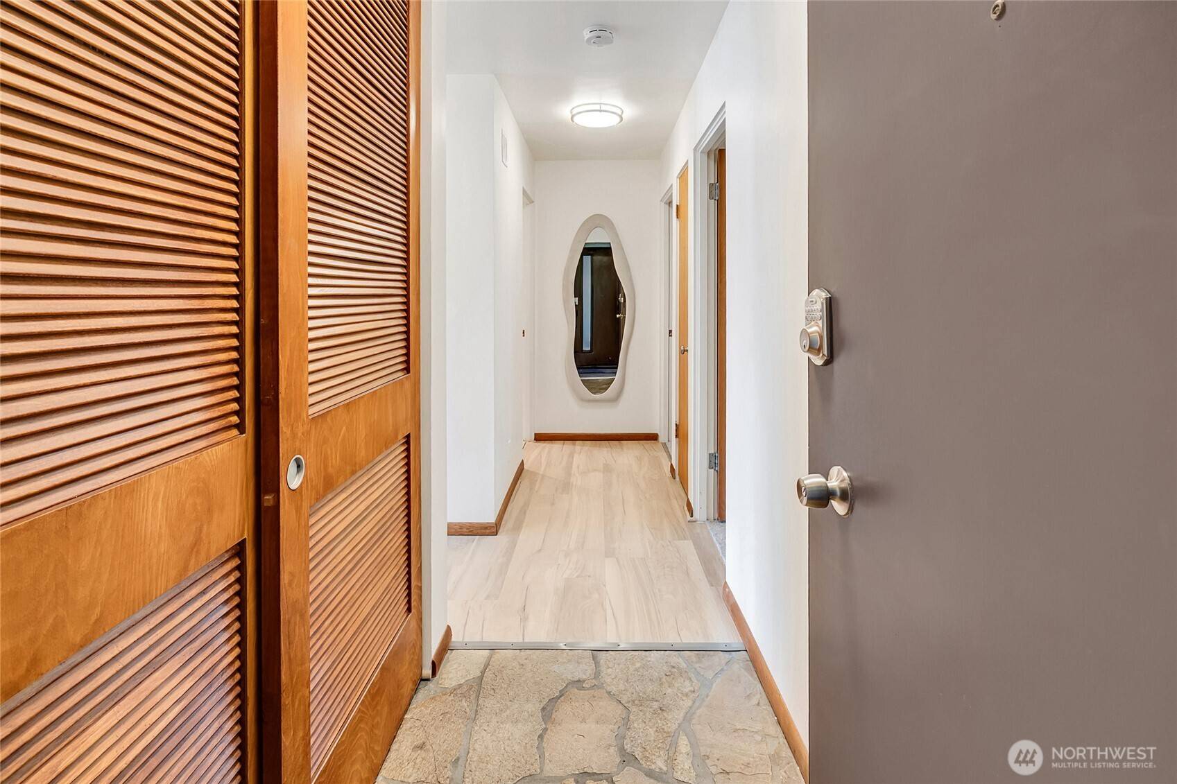 Seattle, WA 98119,500 Olympic PL #304