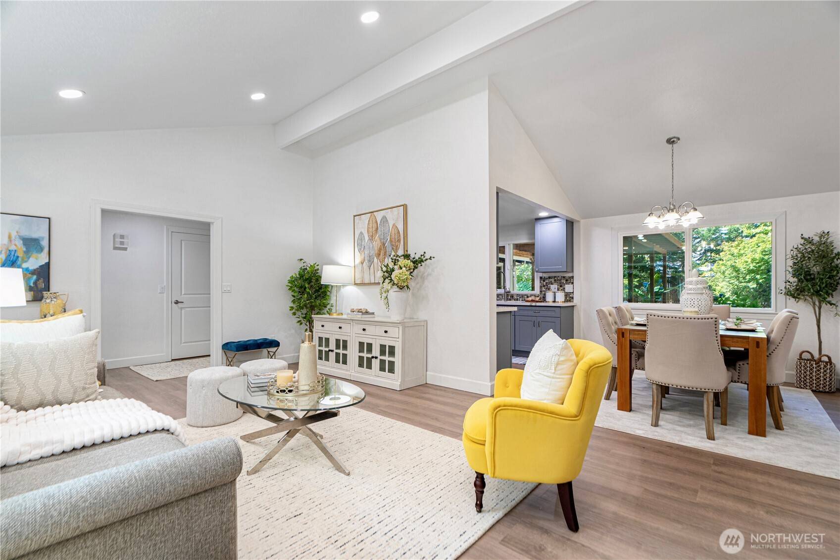 Kirkland, WA 98033,11527 113th PL NE