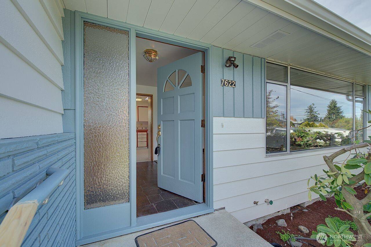 Everett, WA 98203,7622 Easy ST