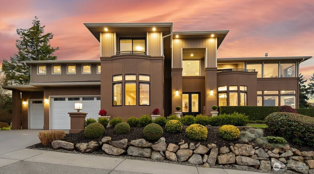 Newcastle, WA 98056,7404 117th Place SE