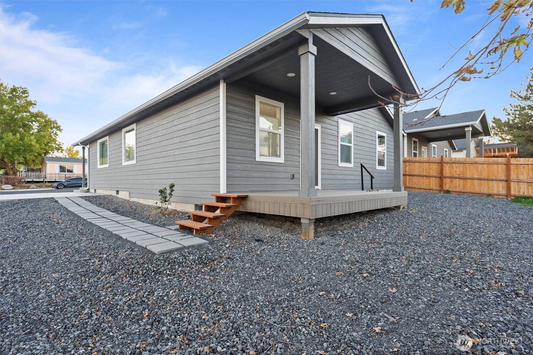 Soap Lake, WA 98851,516 W Main AVE