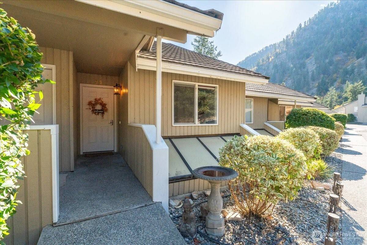 Chelan, WA 98816,11415 S Lakeshore RD #21