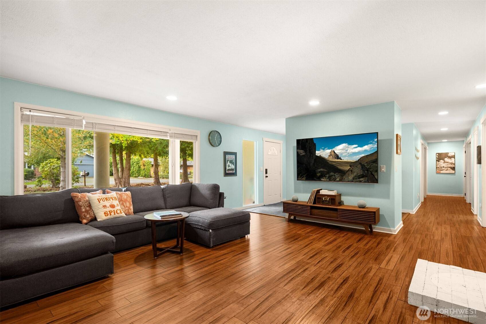 North Bend, WA 98045,460 Meadow DR SE