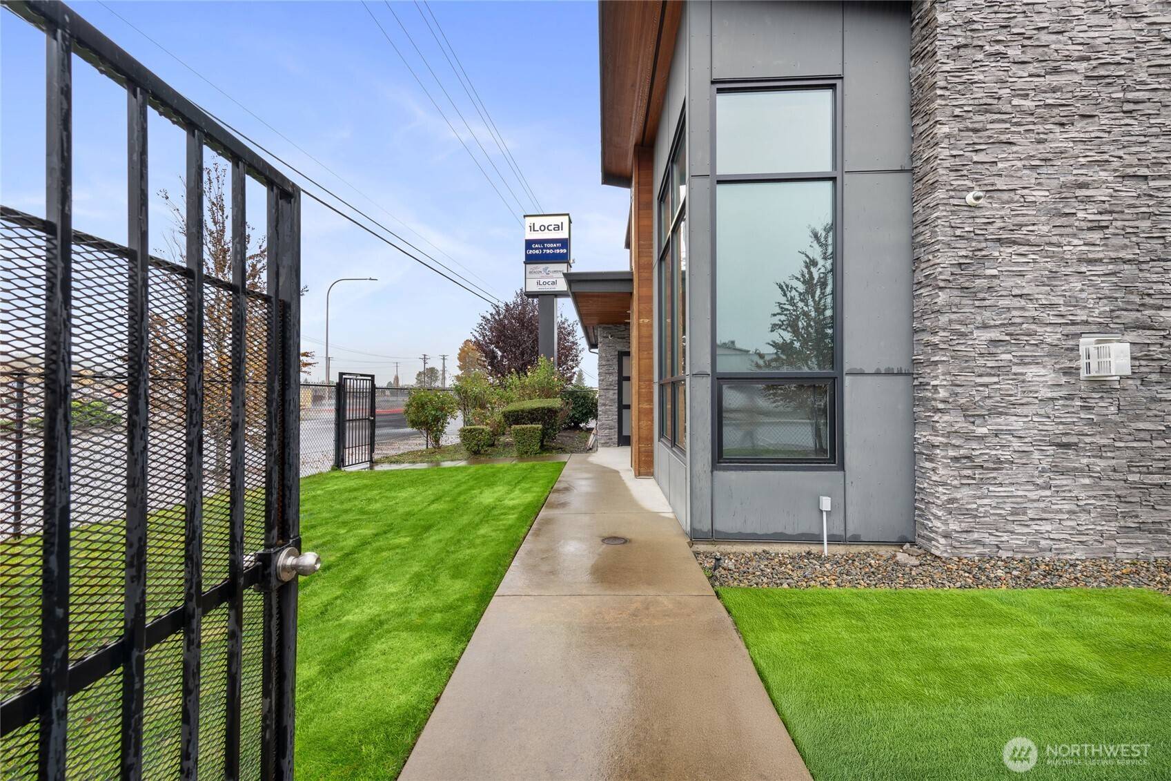 Auburn, WA 98002,918 A ST SE