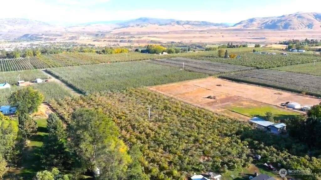 Omak, WA 98841,44 Weatherstone RD