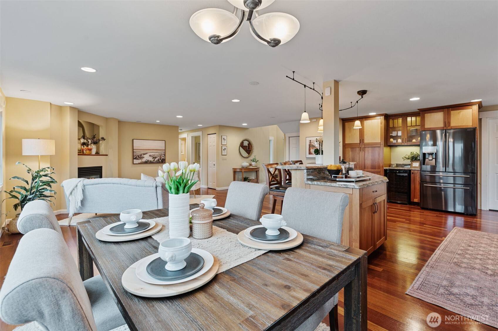 University Place, WA 98466,9903 View Street W