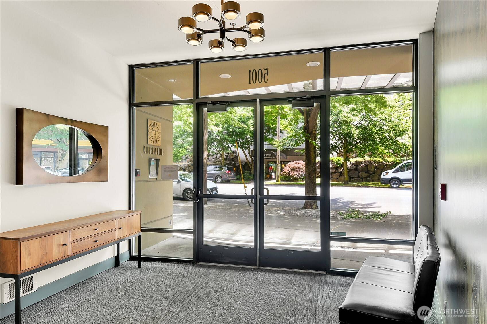 Seattle, WA 98136,5001 California AVE SW #212