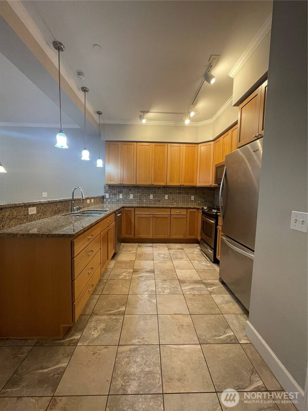 Bellingham, WA 98225,1101 McKenzie AVE #206