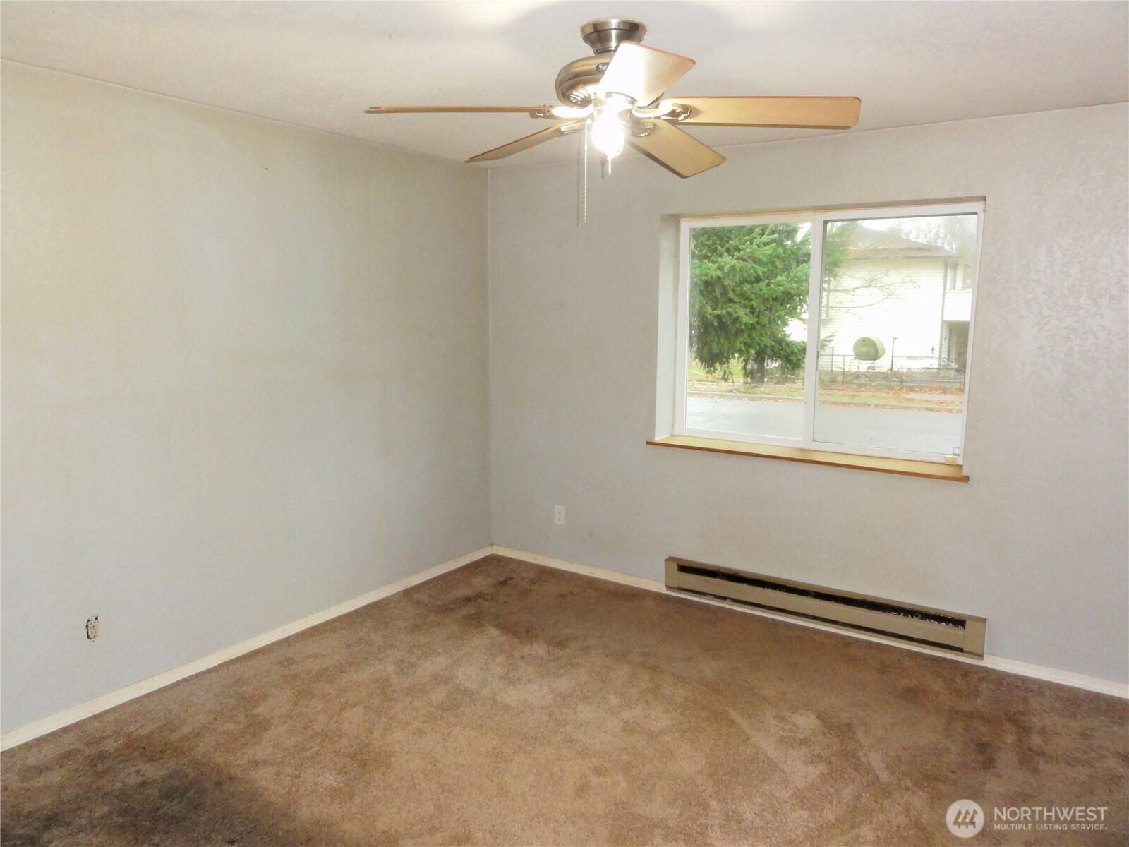 Tacoma, WA 98422,5320 Stonegate AVE NE