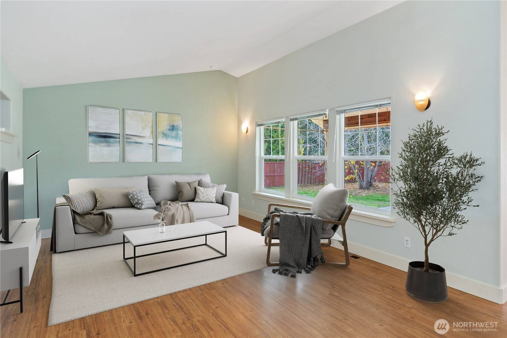 Port Hadlock, WA 98339,31 Petes Spur