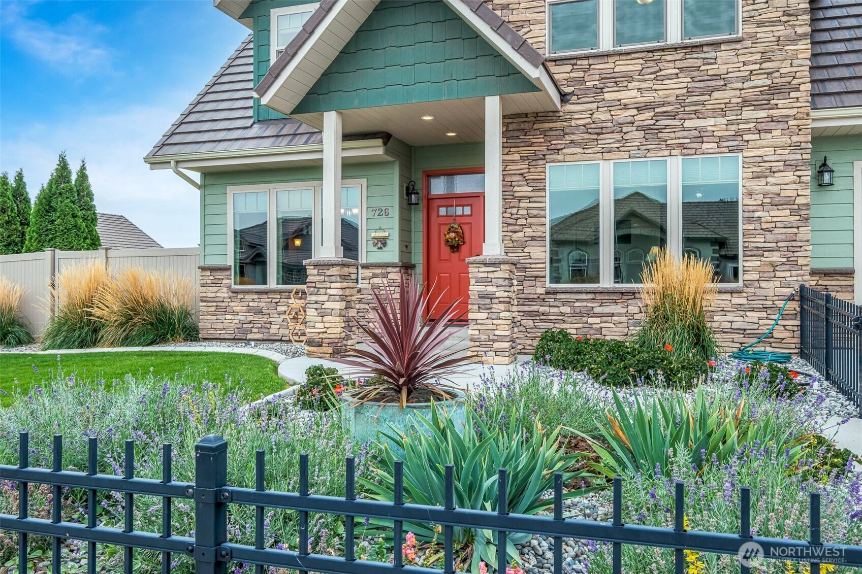 Quincy, WA 98848,726 L ST SW