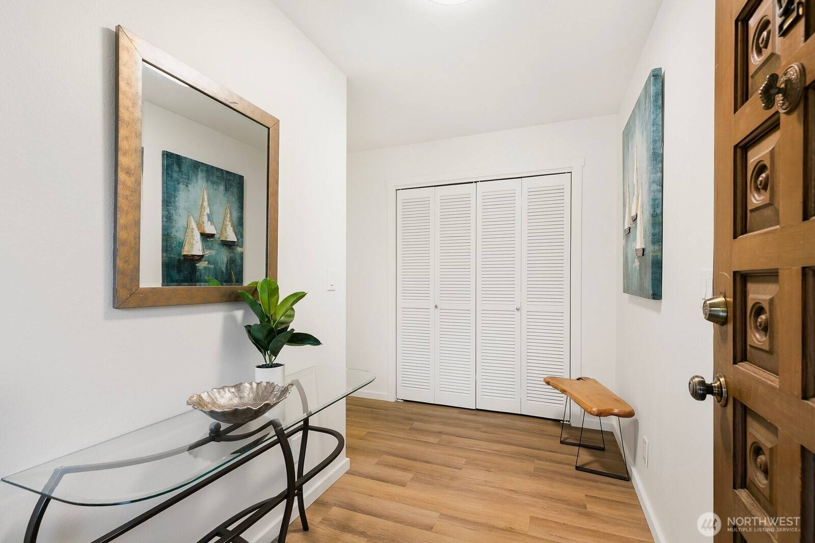 Edmonds, WA 98020,1414 9th AVE N #105