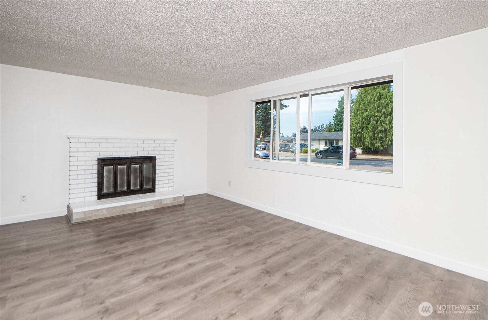 Lynden, WA 98264,6852 Dutch Haven DR