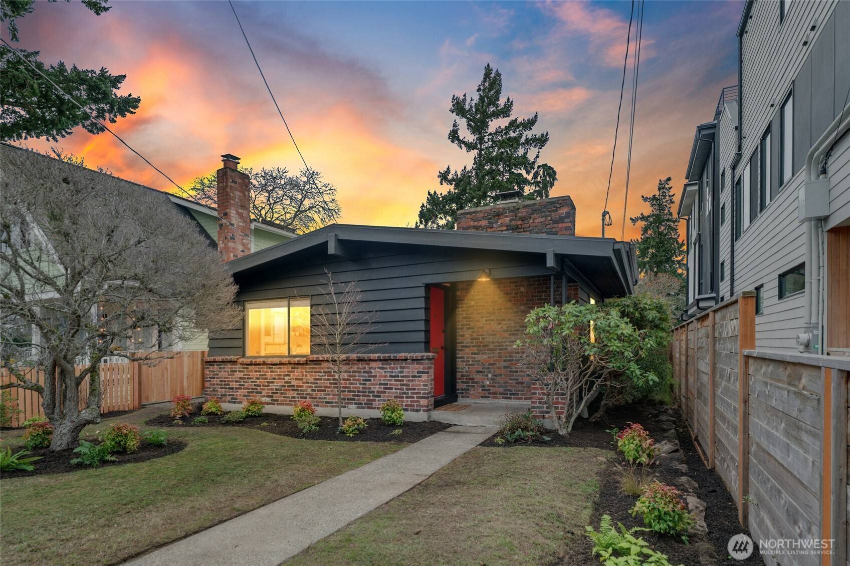 Seattle, WA 98116,3209 61st AVE SW