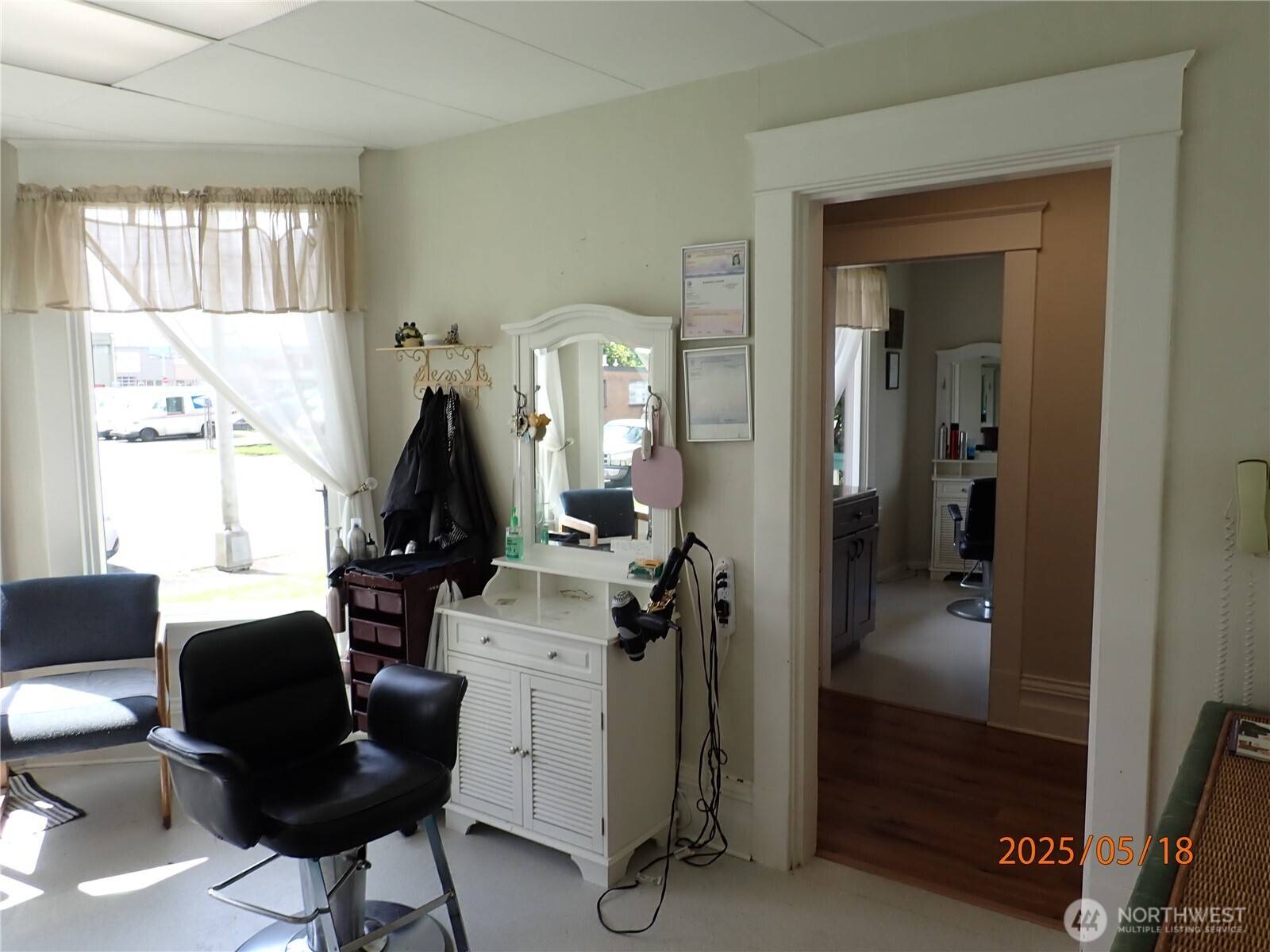 Aberdeen, WA 98520,214 W 1st ST