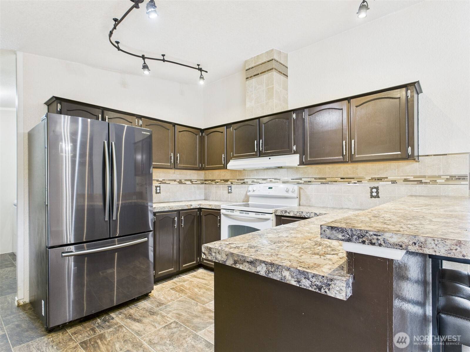 Montesano, WA 98563,27 Garden Tracts RD