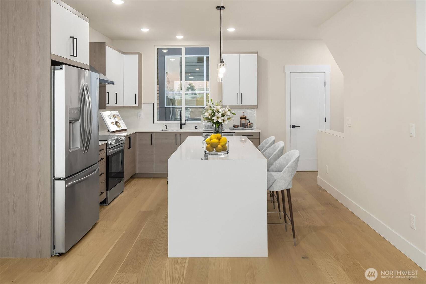 Seattle, WA 98144,1311 14th AVE S #B