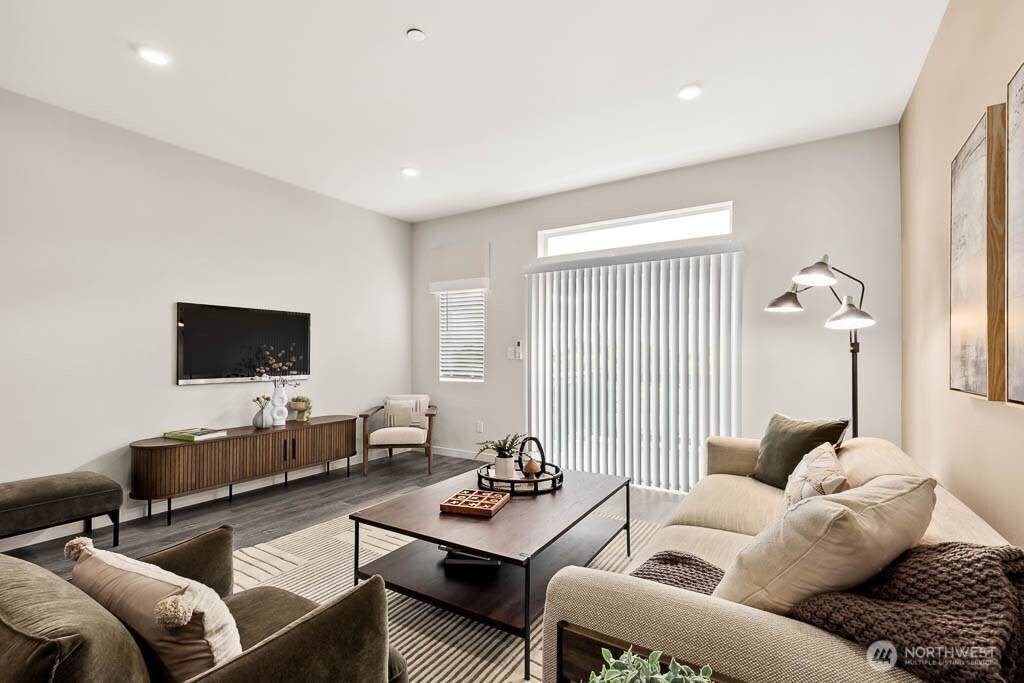 Snohomish, WA 98296,14707 87th AVE SE #EE7