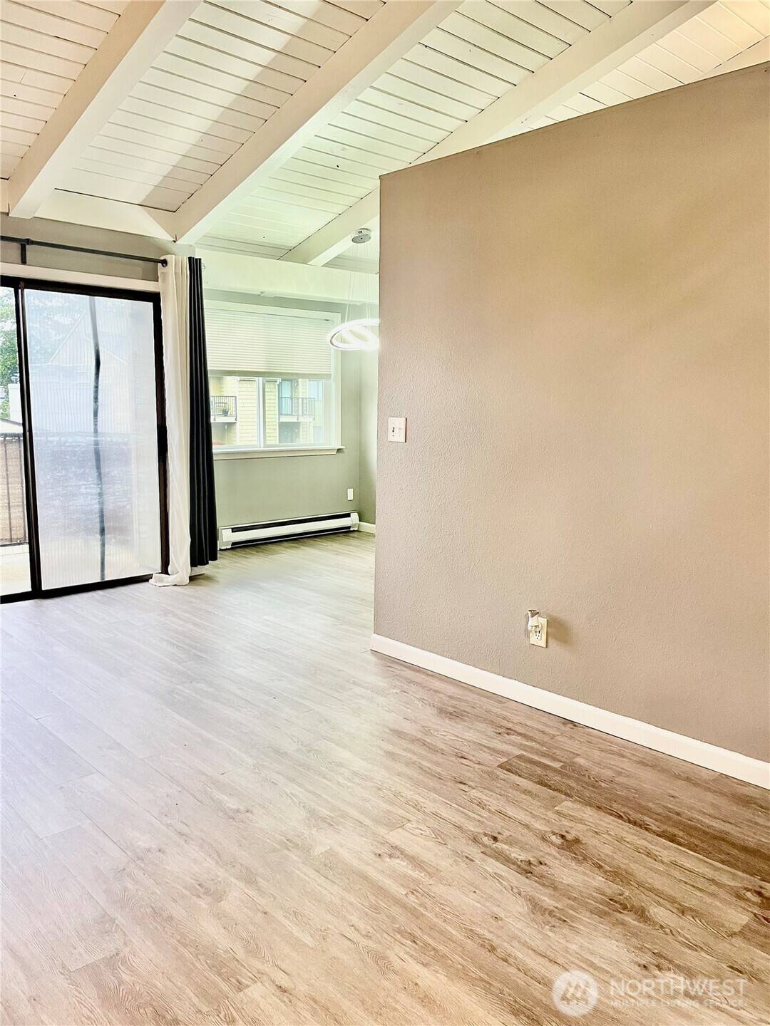 Renton, WA 98055,2020 S Grant AVE #A302