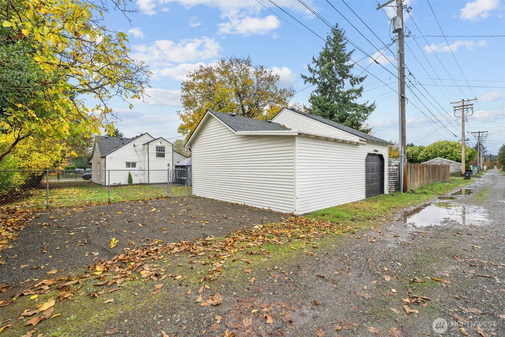 Tacoma, WA 98409,6621 S Montgomery ST