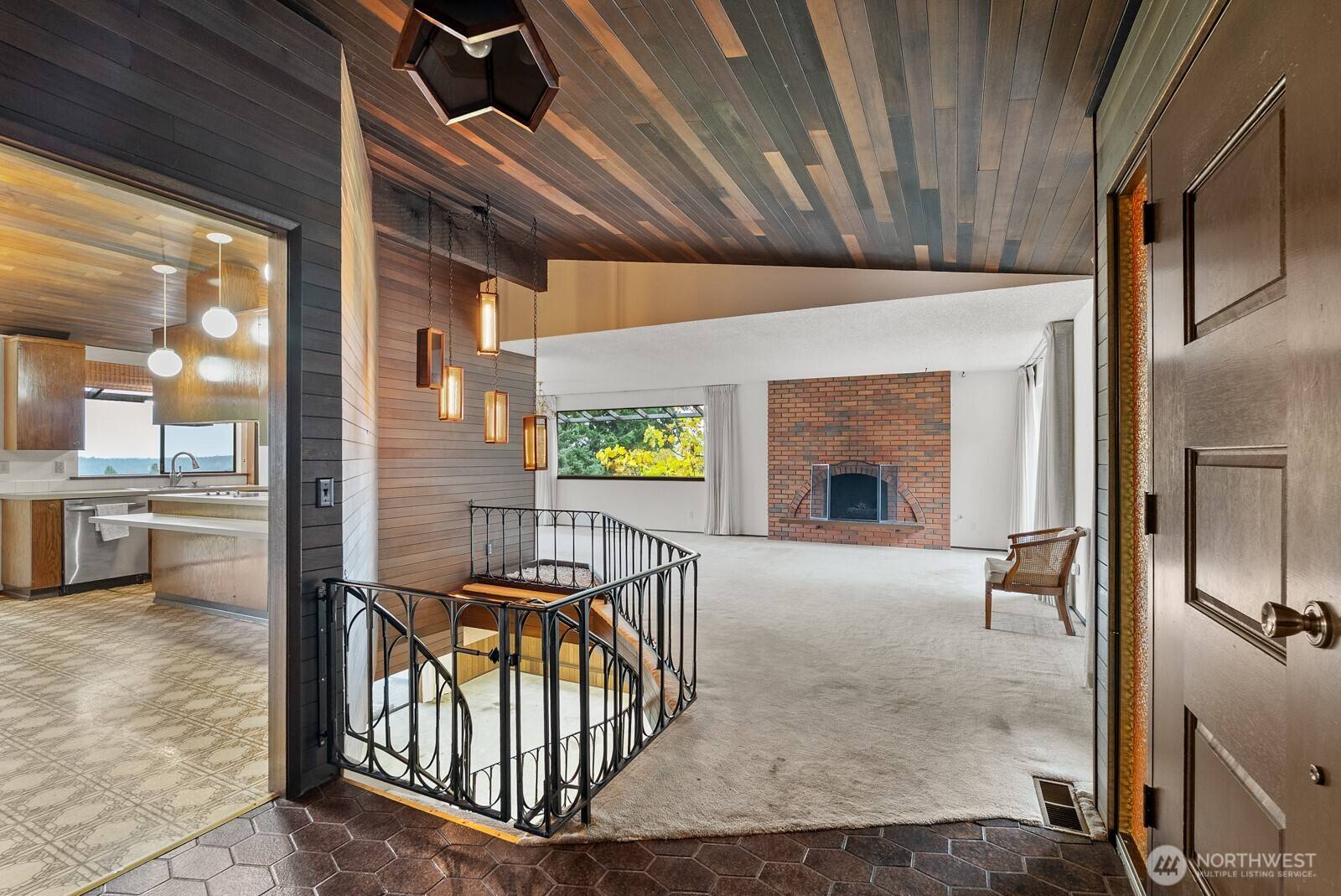 Tacoma, WA 98406,1808 Lenore DR