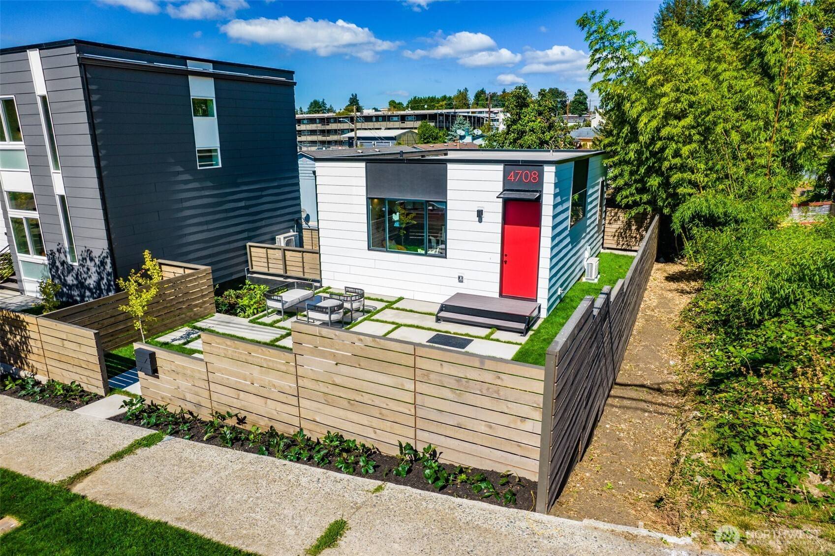 Seattle, WA 98118,4708 S Morgan ST