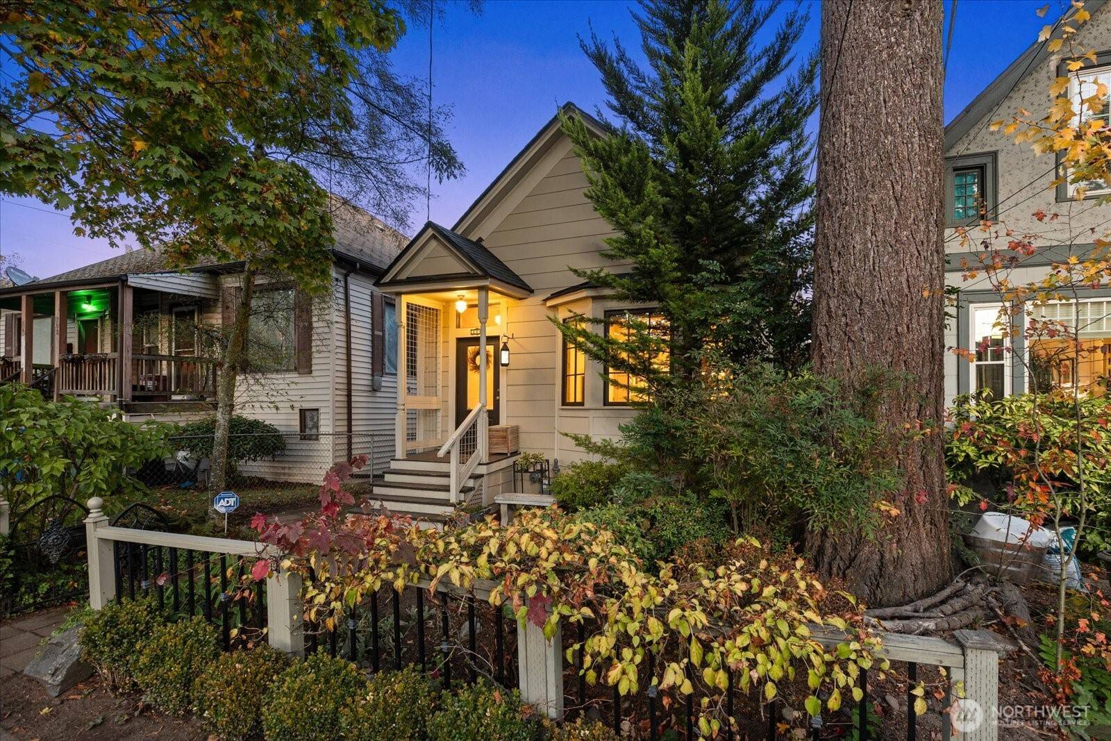 Seattle, WA 98144,206 25th AVE S