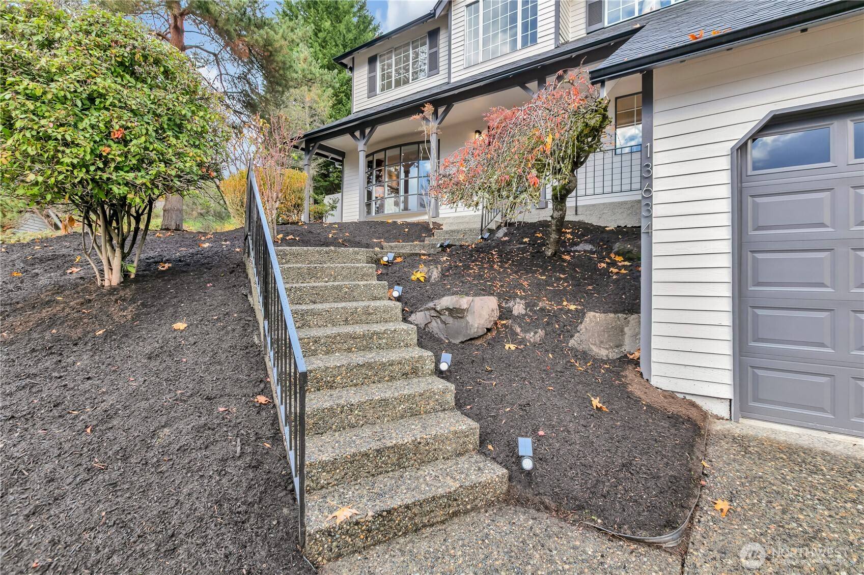 Bellevue, WA 98005,13634 SE 19th ST