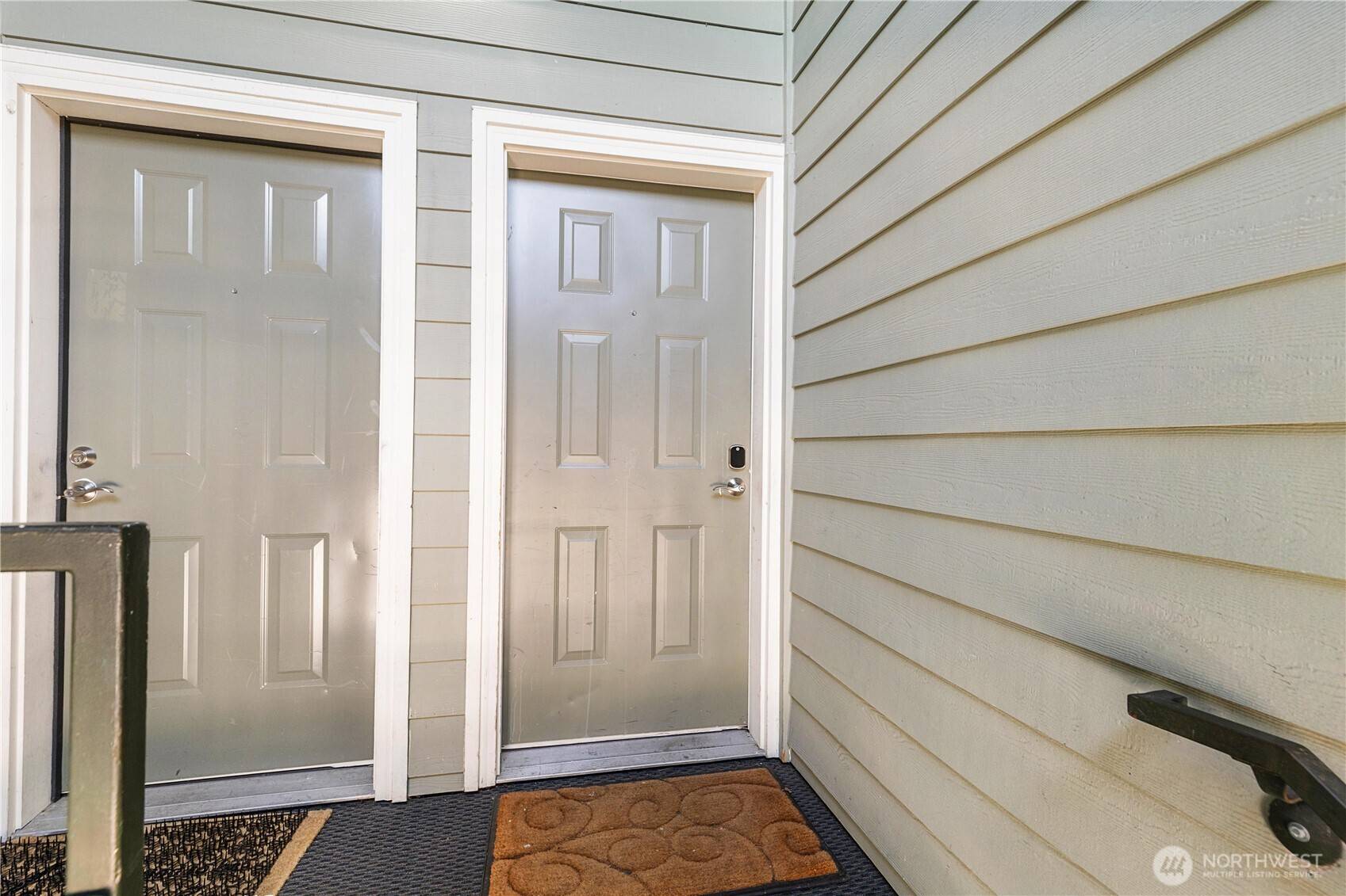 Issaquah, WA 98027,755 5th AVE NW #D202